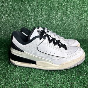 Nike Jordan 2/3 White/Black-Sail-Cement Grey FD0384-100 Grade-School Size 4.5Y
